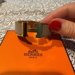 Hermes Clic Clac PM 19 Marron glacé Gold